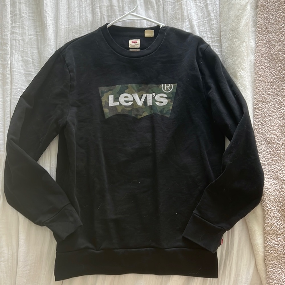 Levis sweatshirt